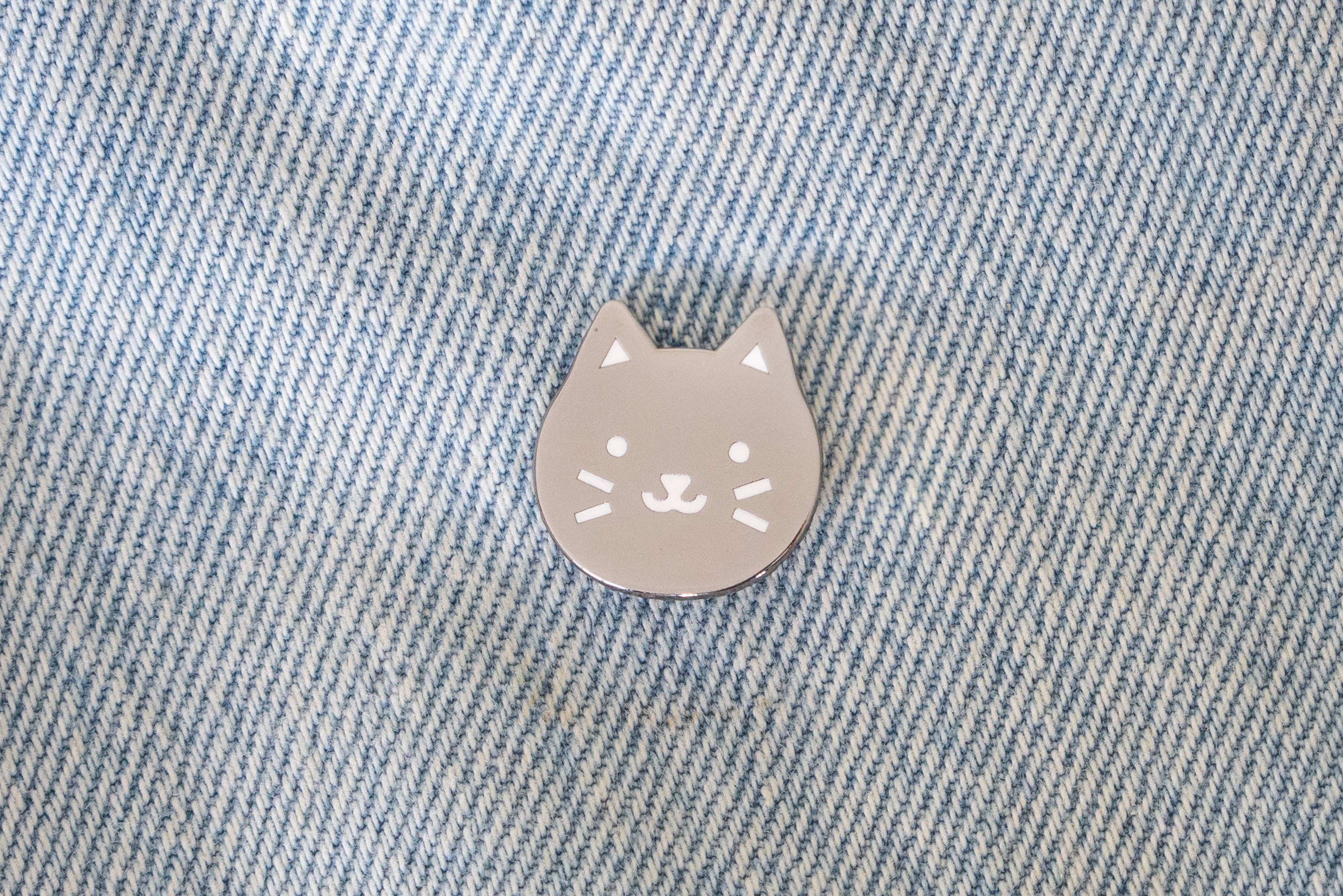 Everyday Olive - Wholesale Lapel Pin/Button - Kitty Pin5