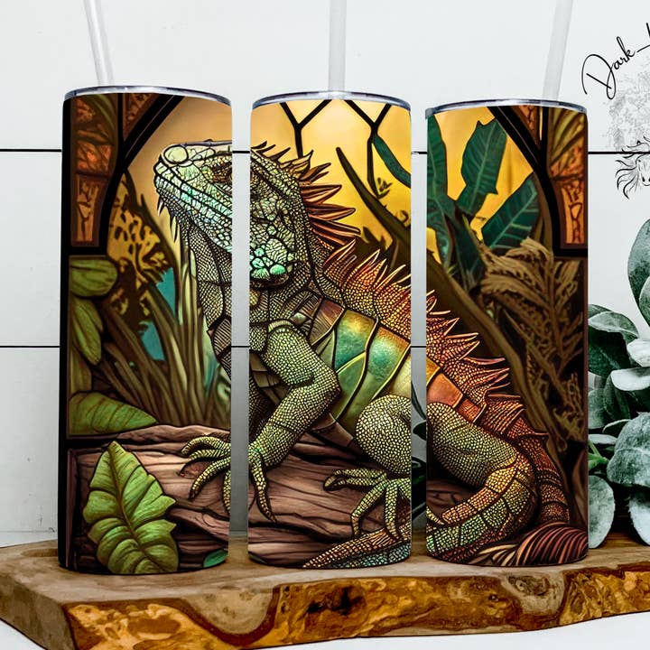 Lizard Iguana-glas in lood/reptiel/beker voor wholesale door Dark Horse Dream Designs LLC