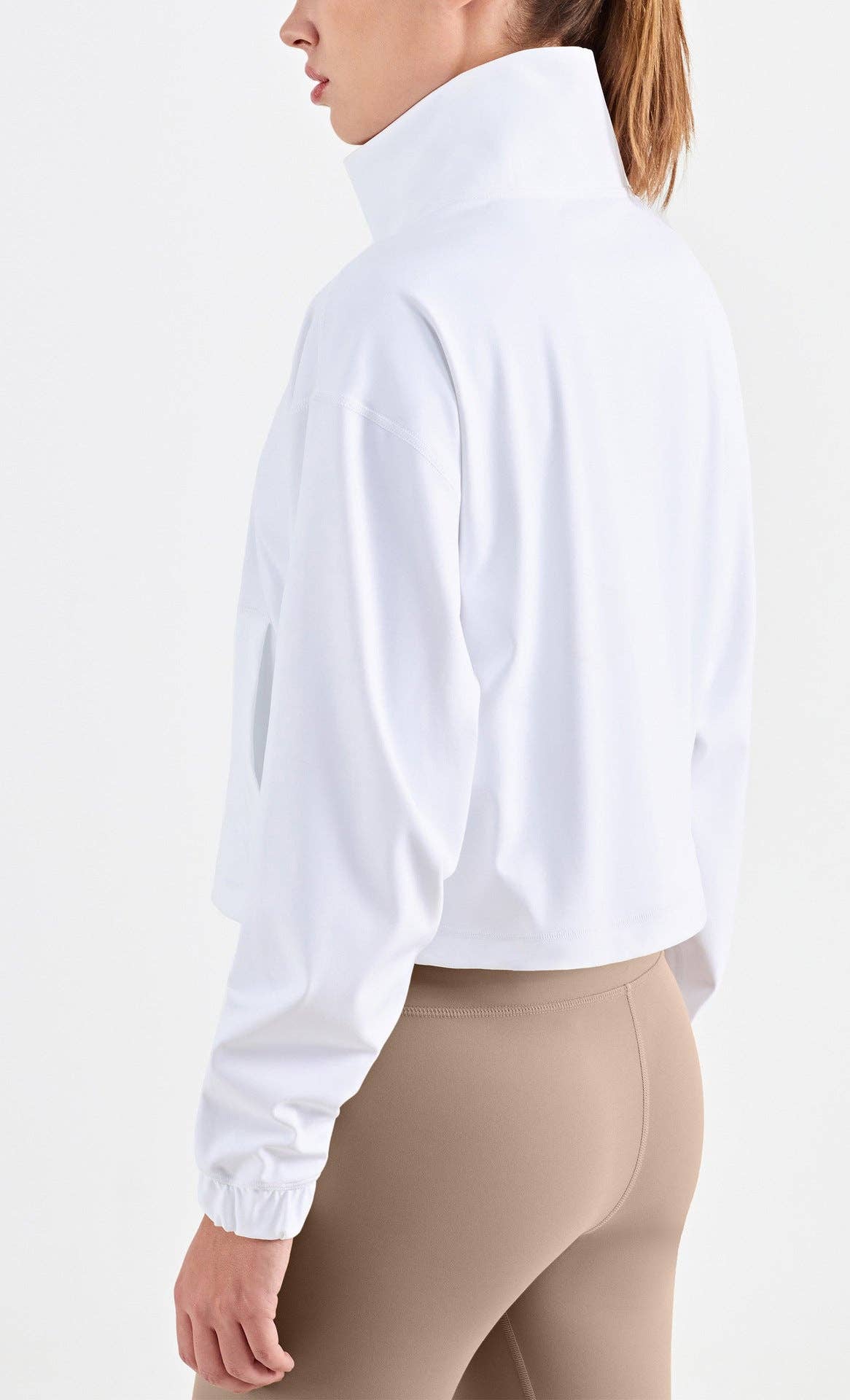 Active by Anna-Kaci – Engroshandel Træningsjakke - Dame – Buttery Blød Høj Hals Halv Zip Beskåret Jakke17