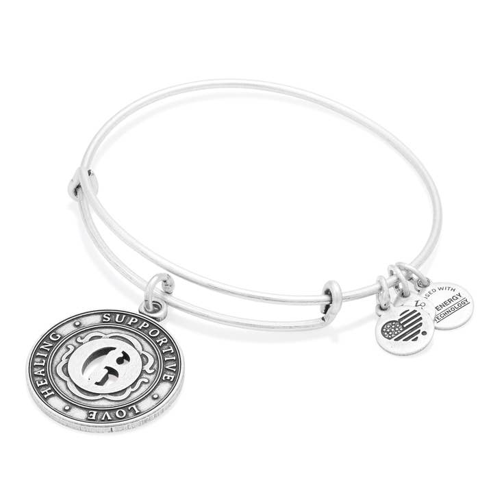 Bracelet à breloques numéro 6 | Guérison, soutien et amour pour la vente par Alex and Ani