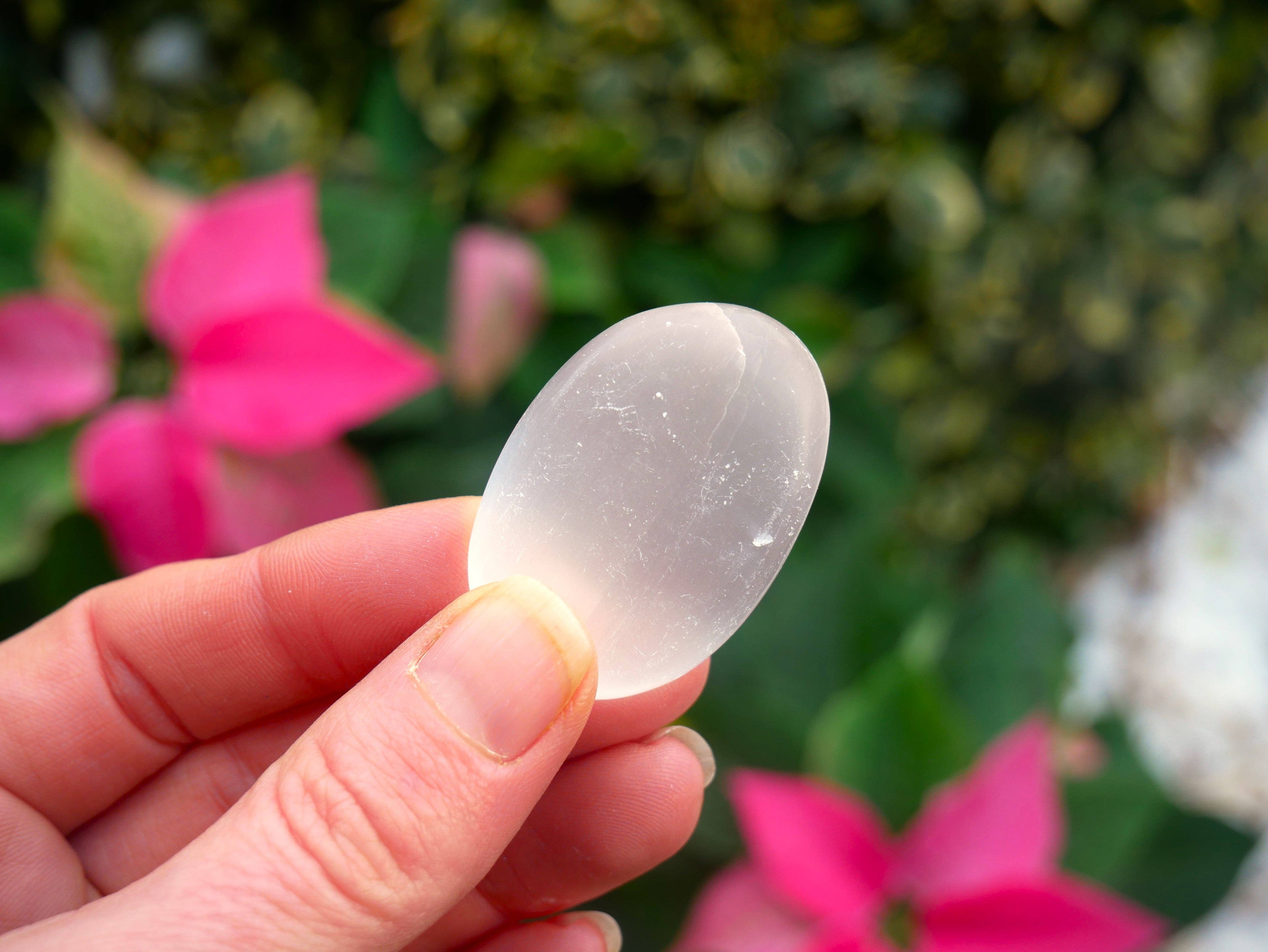 The Healing Sanctuary - Vente Pierre et cristal de spiritualité - Stones d'inquiétude en sélénite