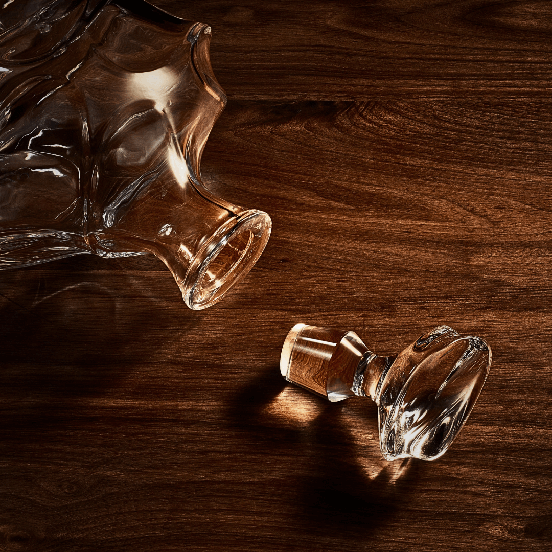 TsukiGlass - Wholesale Decanter - Storm Japanese Crystal Whisky Decanter V211