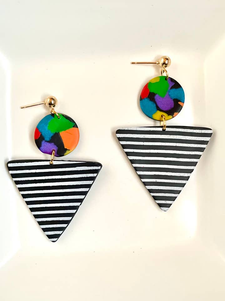 Färgglada Triangle Polymer Clay örhängen för wholesale av Clay’d By Whit