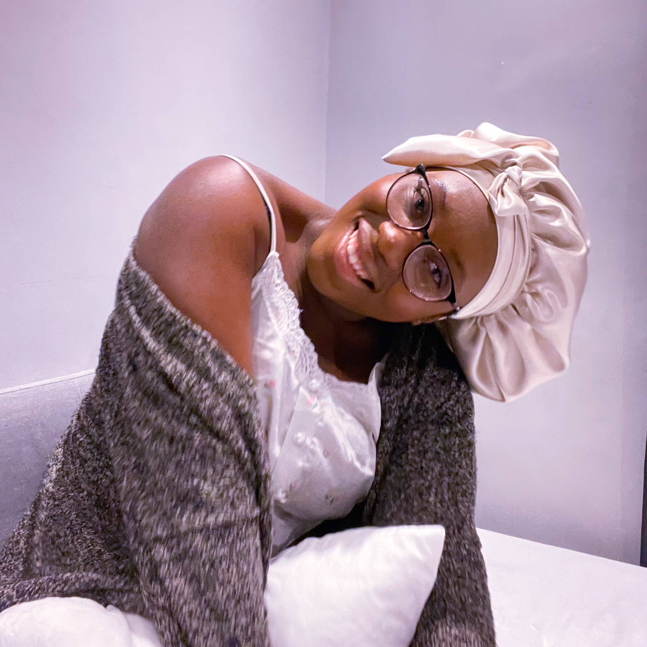 Asantewaa – wholesale Sleep cap / bonnet – women's – Eleonor Reversible Satin Bonnet with Band3