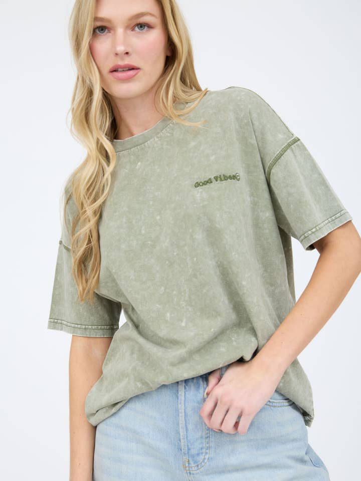 Blu Pepper - Wholesale Knit Top - Women's - GOOD VIBES WASHED SHORT SLEEVE KNIT T-SHIRT