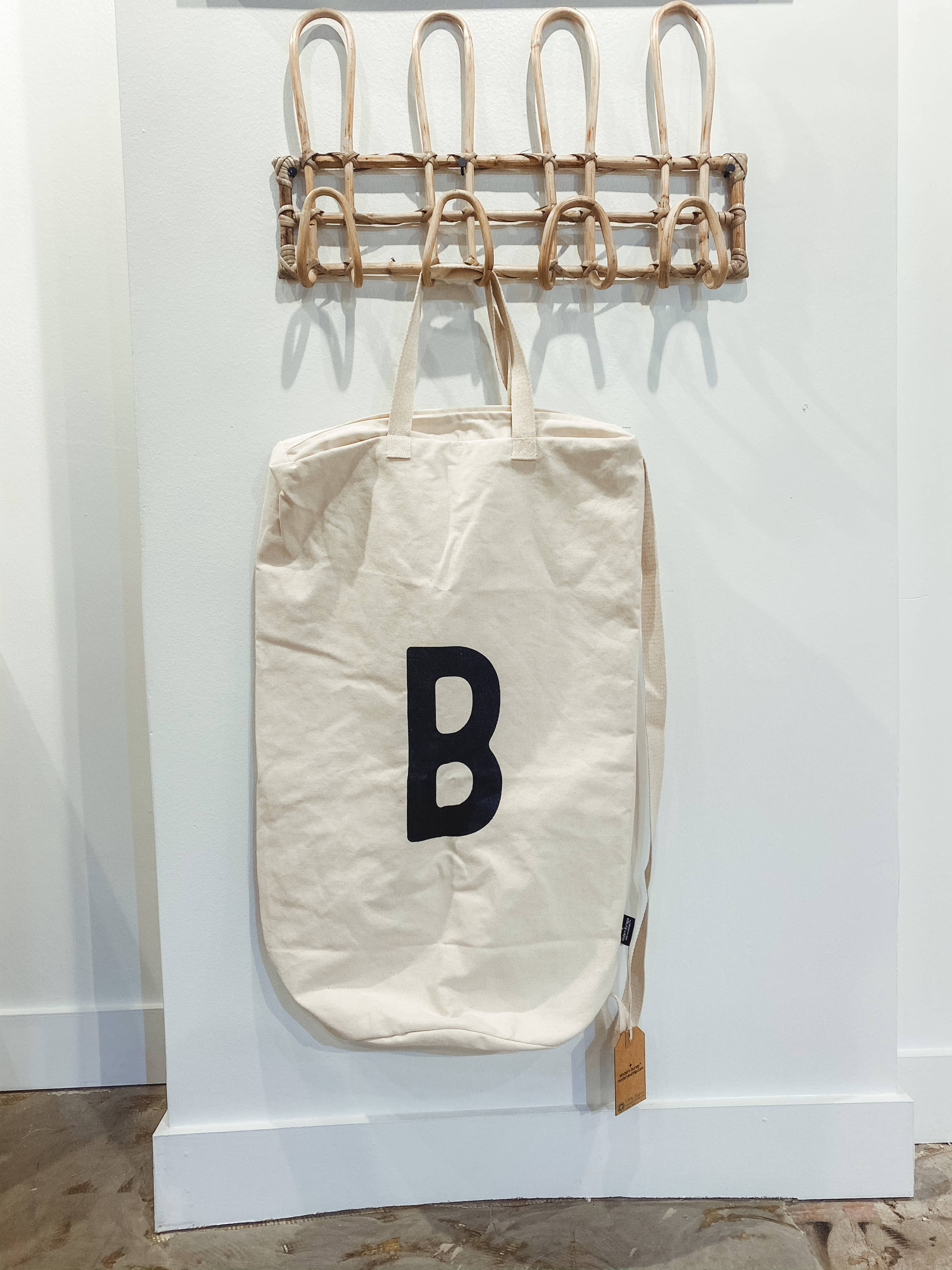 Modern Burlap - Wholesale Laundry Bag - Cotton Canvas Laundry Bag With Shoulder Strap - Alphabet37