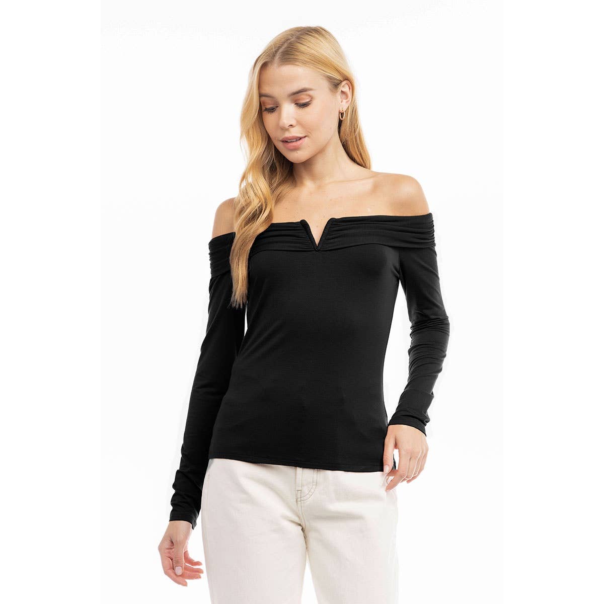 Naked Zebra - Wholesale Blouse - Dames - Blouse met open schouders en knoopsluiting9