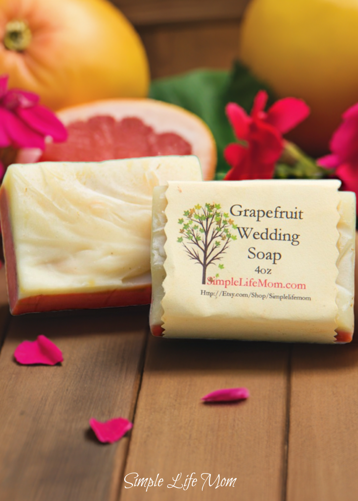 Simple Life Mom - Vente Pains de savon - SAVON PAMPLEMOUSSE GÉRANIUM - Géranium, Savon Naturel Fait Main avec des huiles essentielles, savon à froid biologique et à base de plantes1