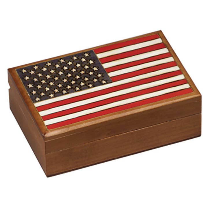 Coffret Stars & Stripes pour la vente par M Cornell Importers Inc