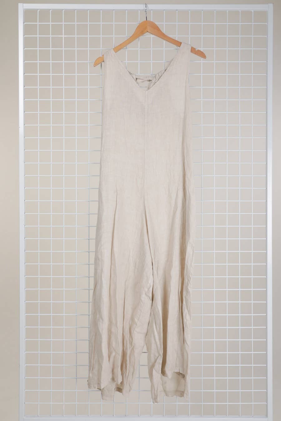 la maison des fibres naturelles – wholesale Jumpsuit – Women's – Sleeveless jumpsuit in 100% linen 6201449