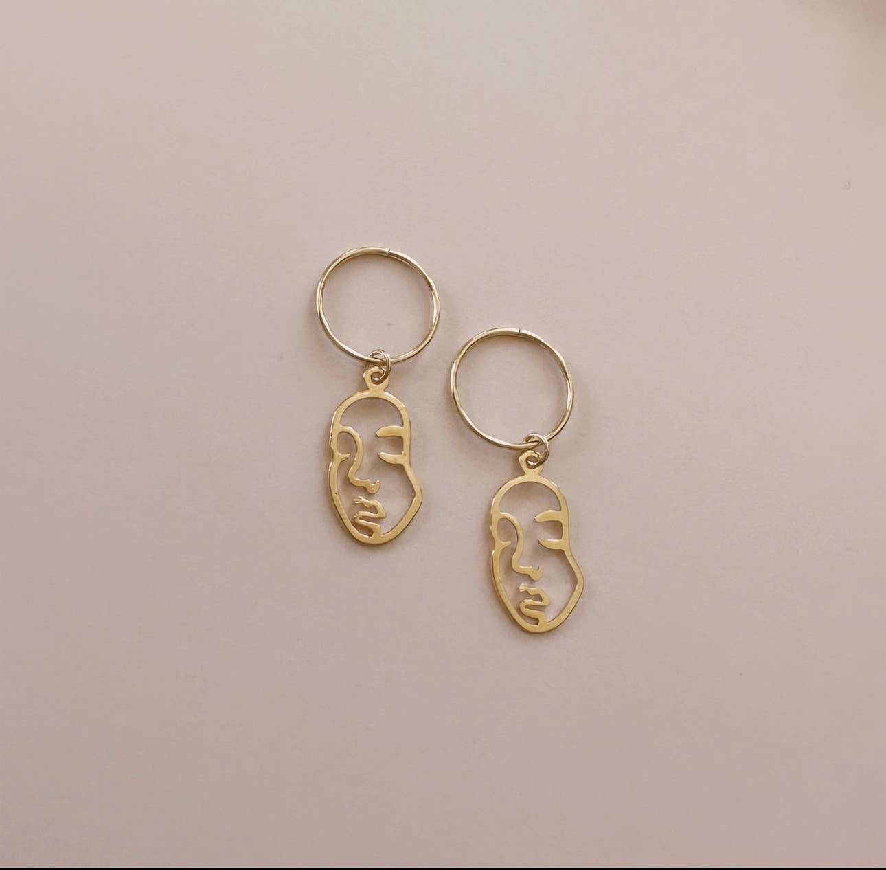 The General Collective - Wholesale Huggie Earrings - Skye Hoops3