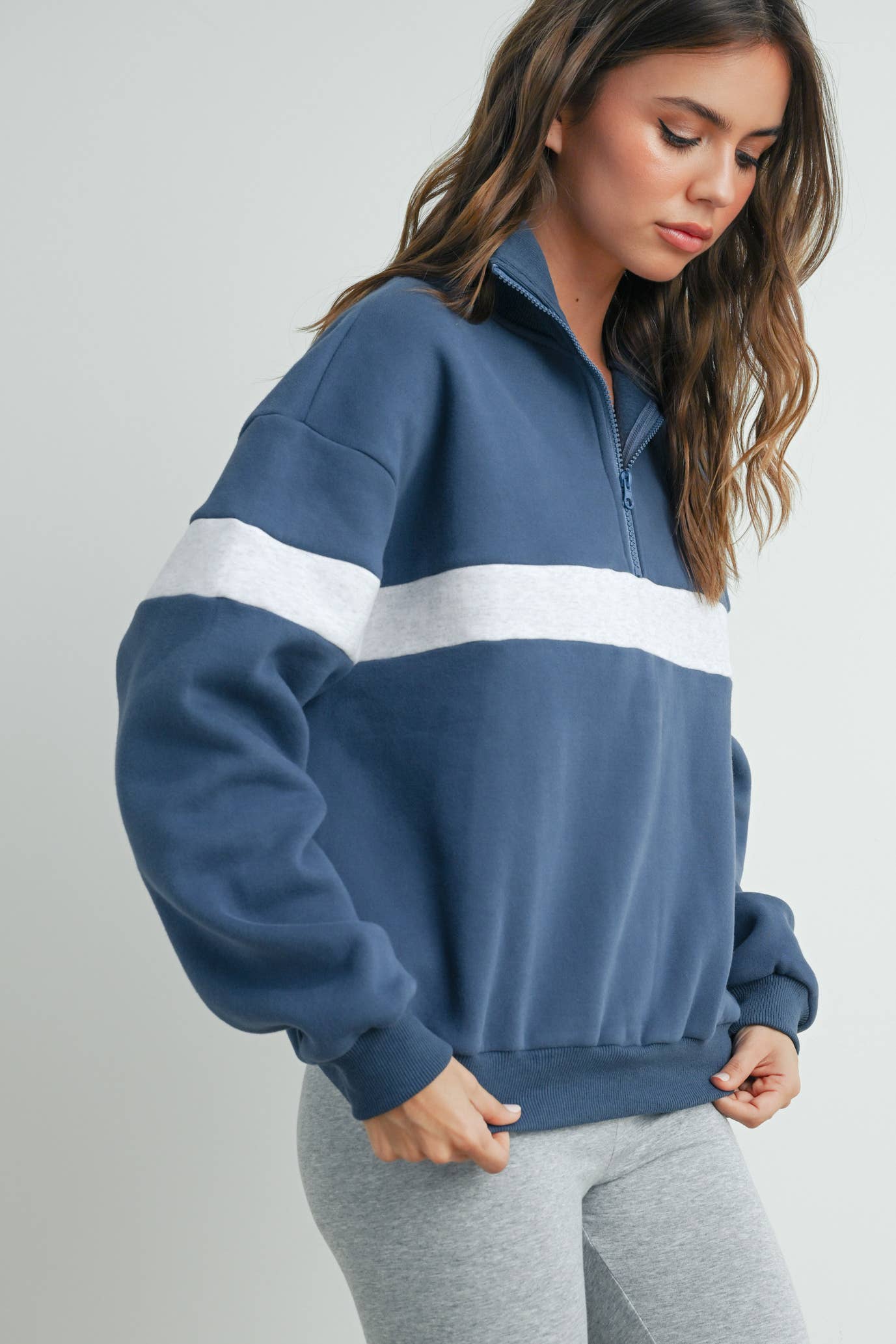 BUTTERMELON - Wholesale Sweatshirt - Women's - Two-Toned Half Zip Collar Sweatshirt - BMT753542