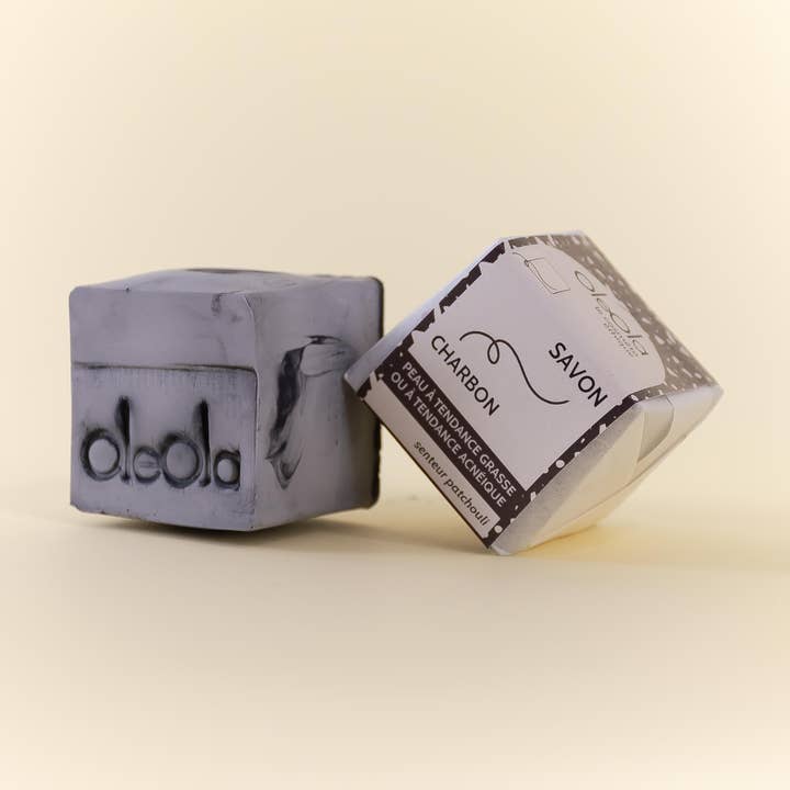 DETOX & SCRUB soap with activated charcoal for wholesale by OleOla, le cosméto éthique