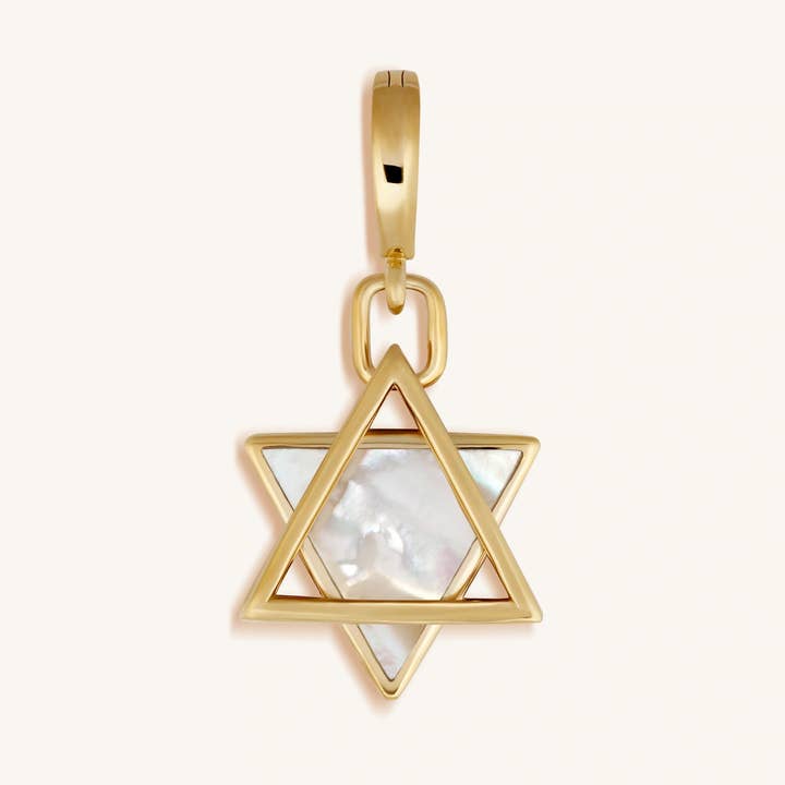 Tidløs visdomsstjerne Davids Perlemor Charm for engroshandel hos Karma And Luck