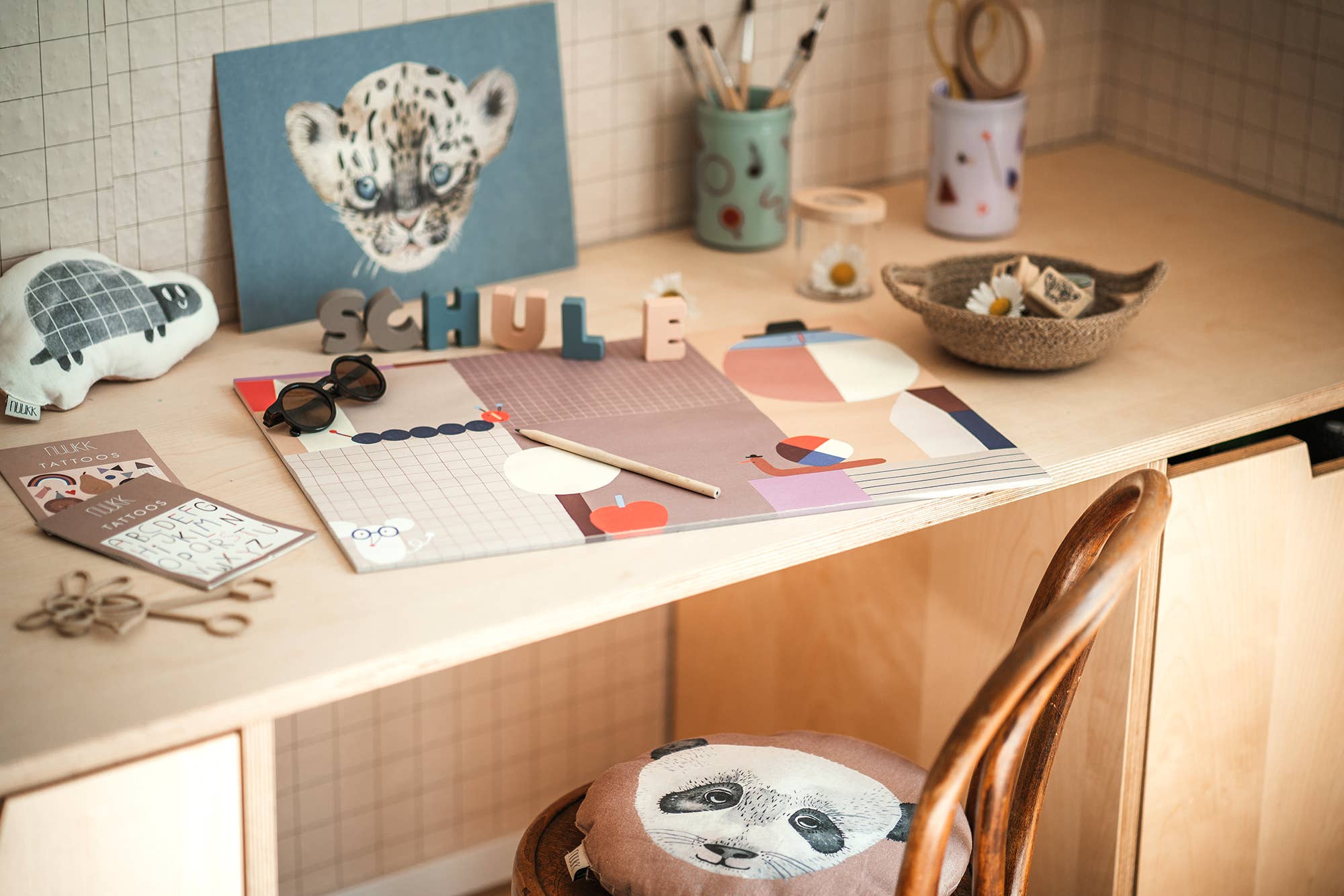 nuukk GmbH - Wholesale Postcard - Leopard postcard4