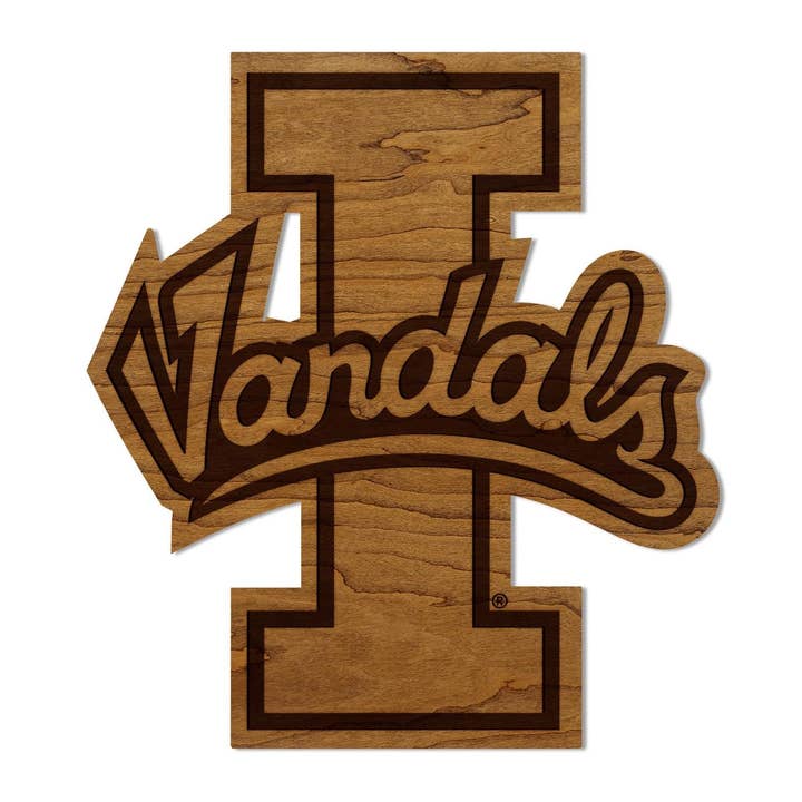 Suspension murale des Vandals de l'Université de l'Idaho - Fabriquée en bois de cerisier et d'érable - Vandals de l'Université de l'Idaho pour la vente par LazerEdge