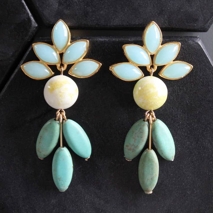 David Aubrey Jewelry - Wholesale Dangle Earrings - MLNE21 Post earrings with vintage glass and turquoise0