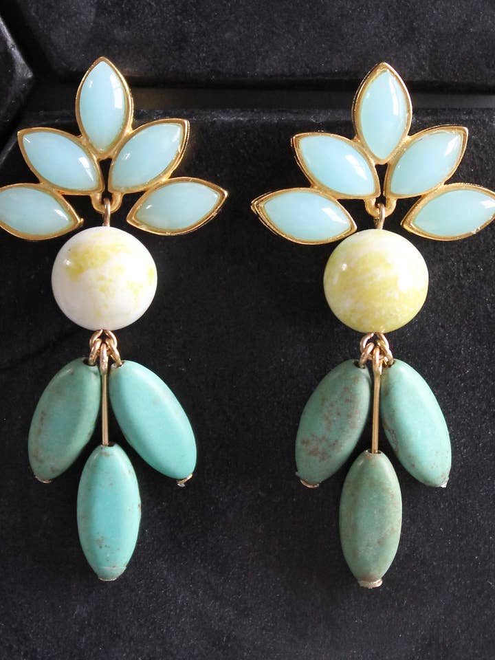 Pendientes MLNE21 con vidrio vintage y turquesa para venta al por mayor de David Aubrey Jewelry