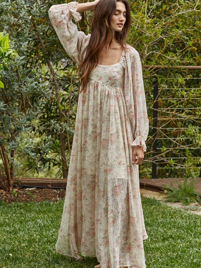 L8961 | Abito lungo svasato in chiffon di poliestere intrecciato con motivo floreale per la vendita all'ingrosso da parte di By Together