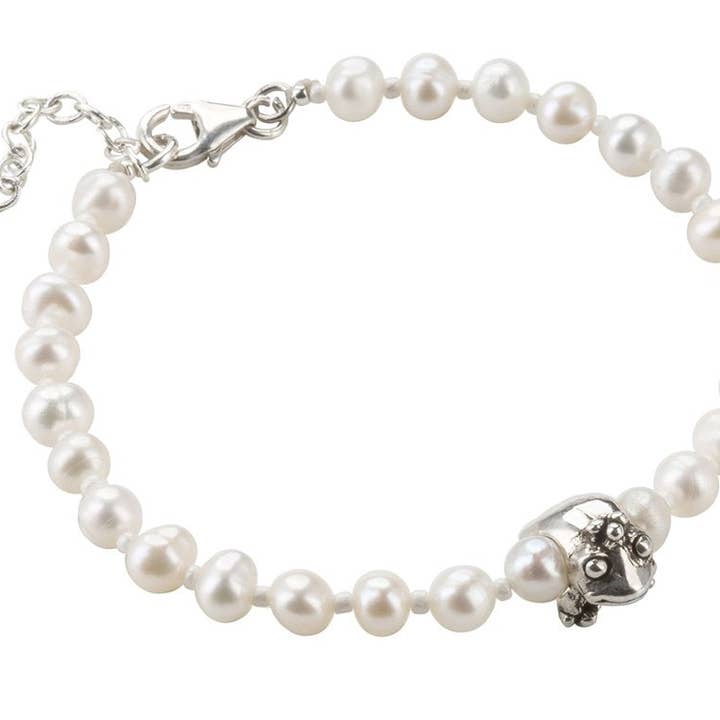 ICB26: "Kiss a Frog" - Edelstein- und Sterlingsilber-Armband für den Großhandel von Annabella Moore