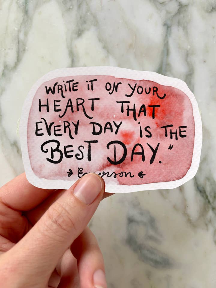 XL Motivationszitat Kunstaufkleber – Verspielter Emerson Vinyl für den Großhandel von Maya Shari Studio