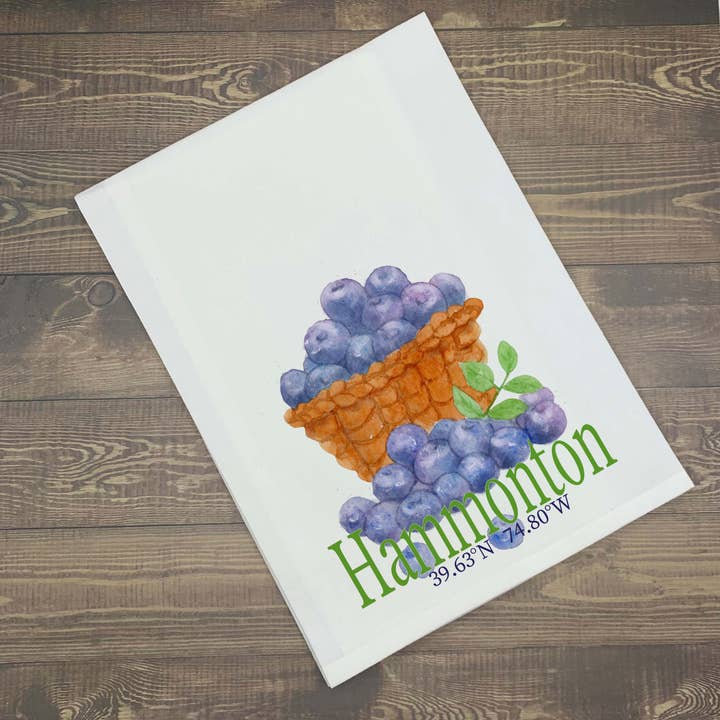 Serviette de cuisine myrtille pour la vente par Blue Poppy Designs