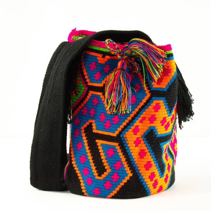 La Flor de Cali - Wholesale Crossbody Bag - Women's - WAYUU BAG WITH DESIGN3