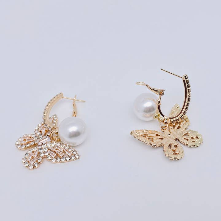 Mio Queena - Wholesale Huggie Earrings - Sparkling Glass Rhinestone Butterfly Huggie Earrings