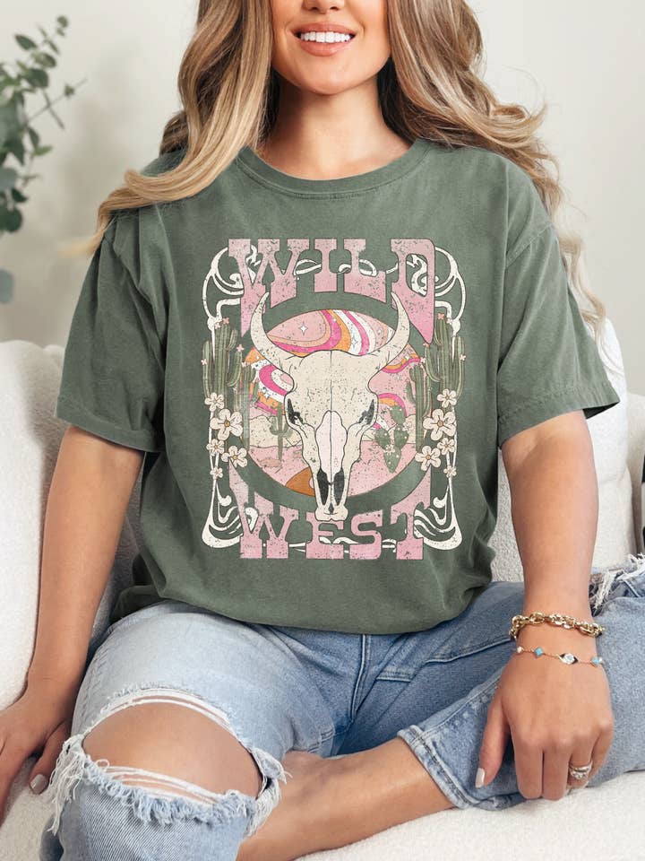 Camiseta gráfica con calavera de toro del Lejano Oeste para venta al por mayor de CMD Wholesale