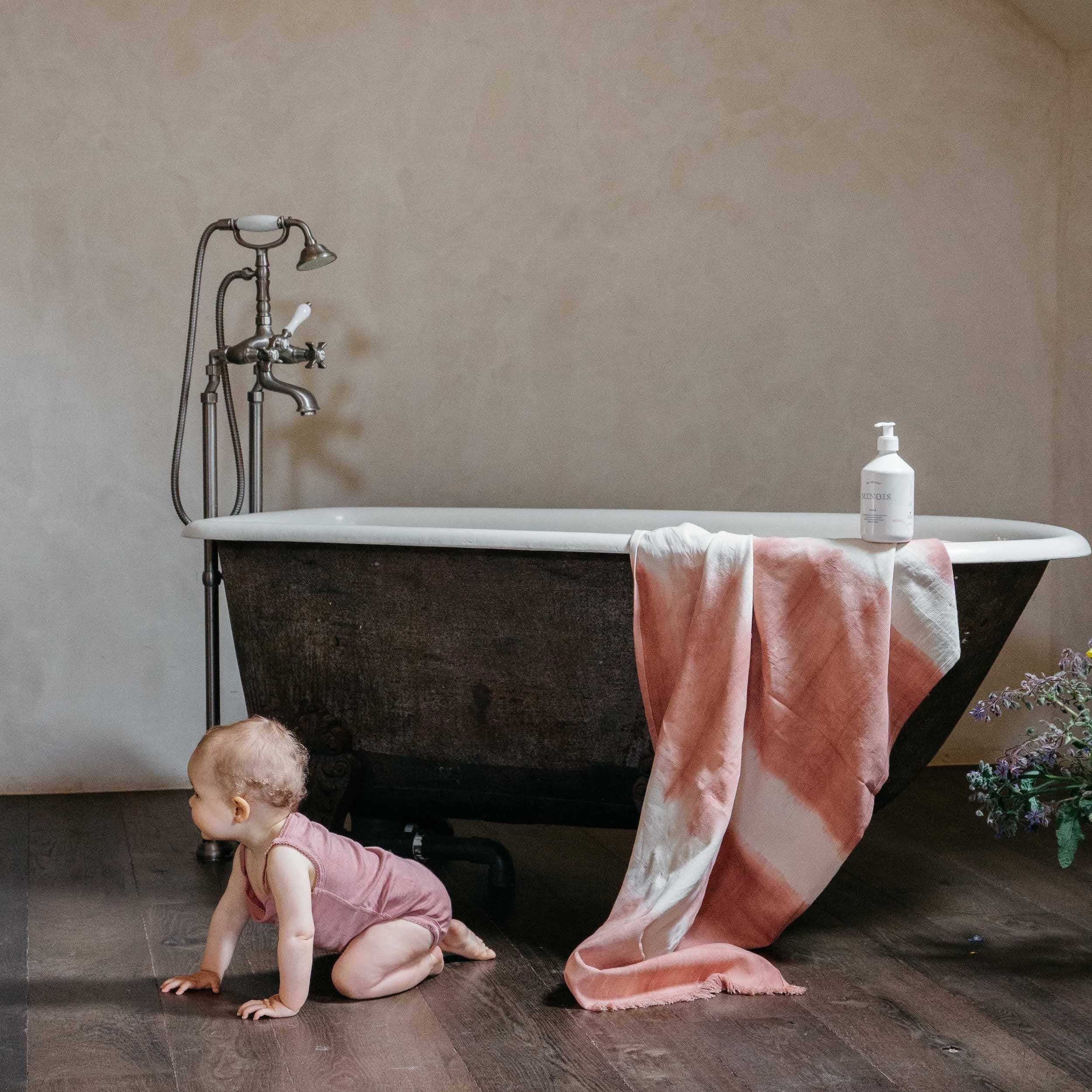 Minois Paris - Wholesale Body Wash/Shower Gel - Kids & Baby - Sample | Delicate Gel2