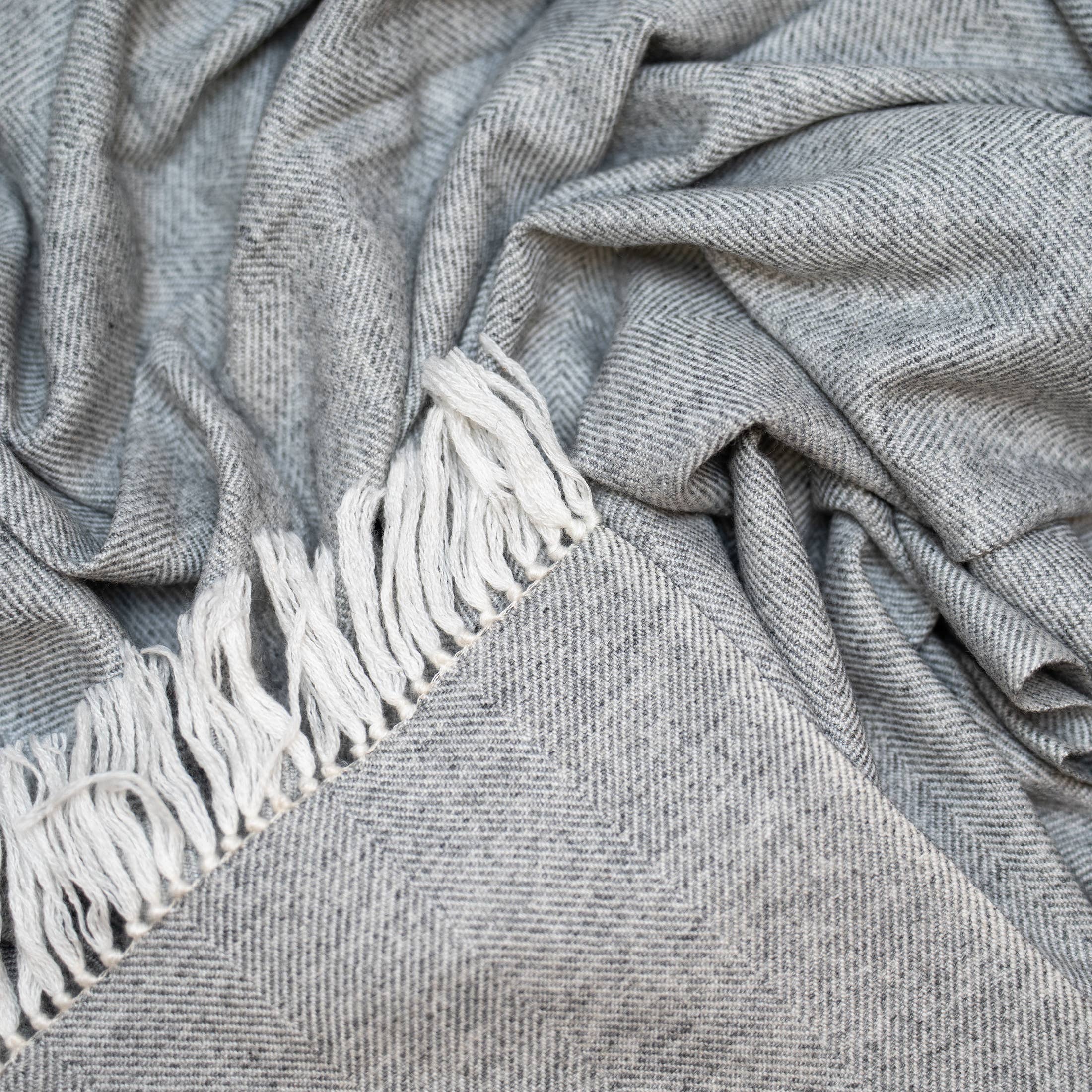 ART HIMALAYAN TRADING LTD - Vente Plaids - Plaid de Luxe en Cachemire à Chevrons de Noël RCLJ4