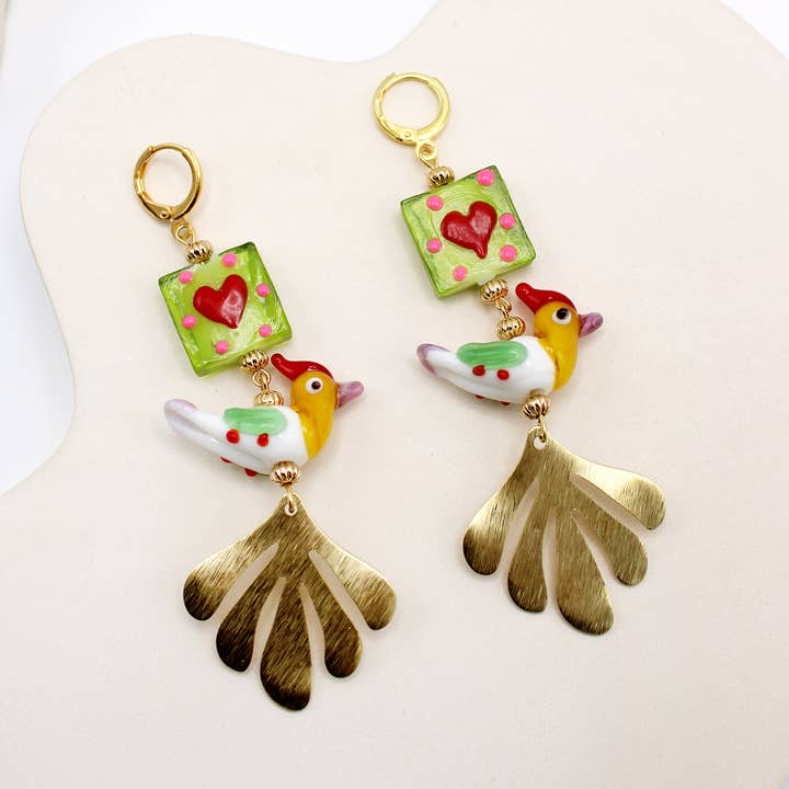 Midnight Foxes Studio – wholesale Hängande örhängen – Kärlek fågel örhängen0