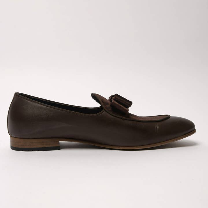 Velour loafers i belgisk ruskind, kakao brun for engroshandel hos Lodevole