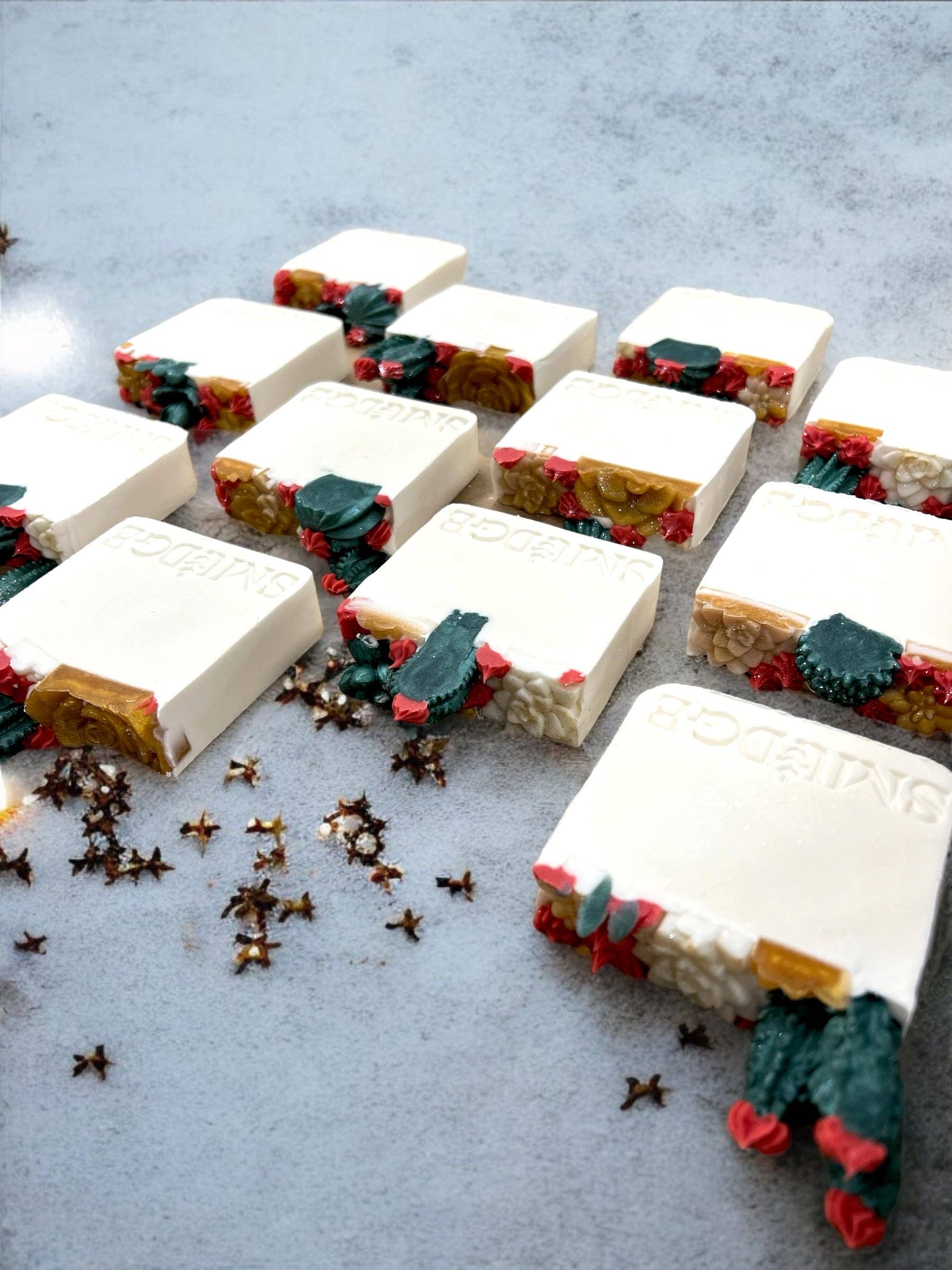 Smudge - Vente Pains de savon - Savon pour le corps Snowy Succulent 4,75 oz2