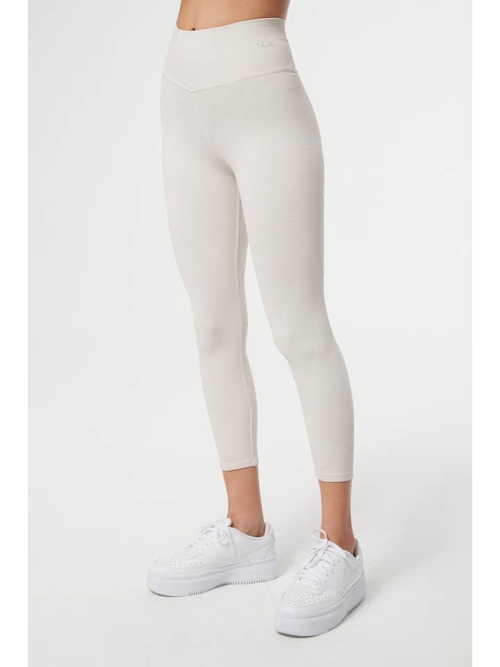 Nux Active - Wholesale Athletic/Lounge Leggings - Women's - Shapeshifter 7/8 Legging2