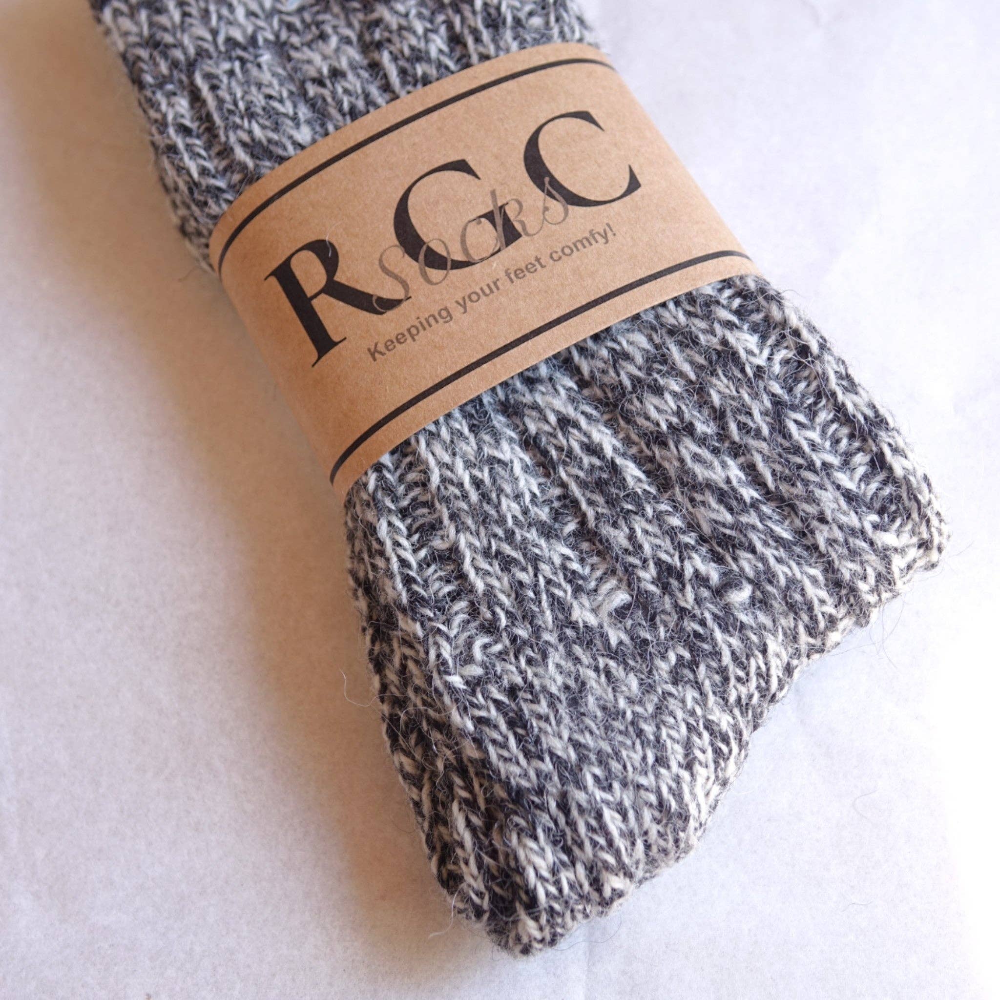 By The Mountain - Portuguese Handmade Footwear - Vendita all'ingrosso Calzini - Unisex - Calze in alpaca Zebra | Calze in lana | Calze invernali4