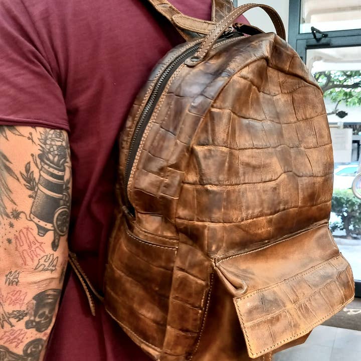 Sac à dos en cuir de veau à imprimé coco pour la vente par Brunocenere