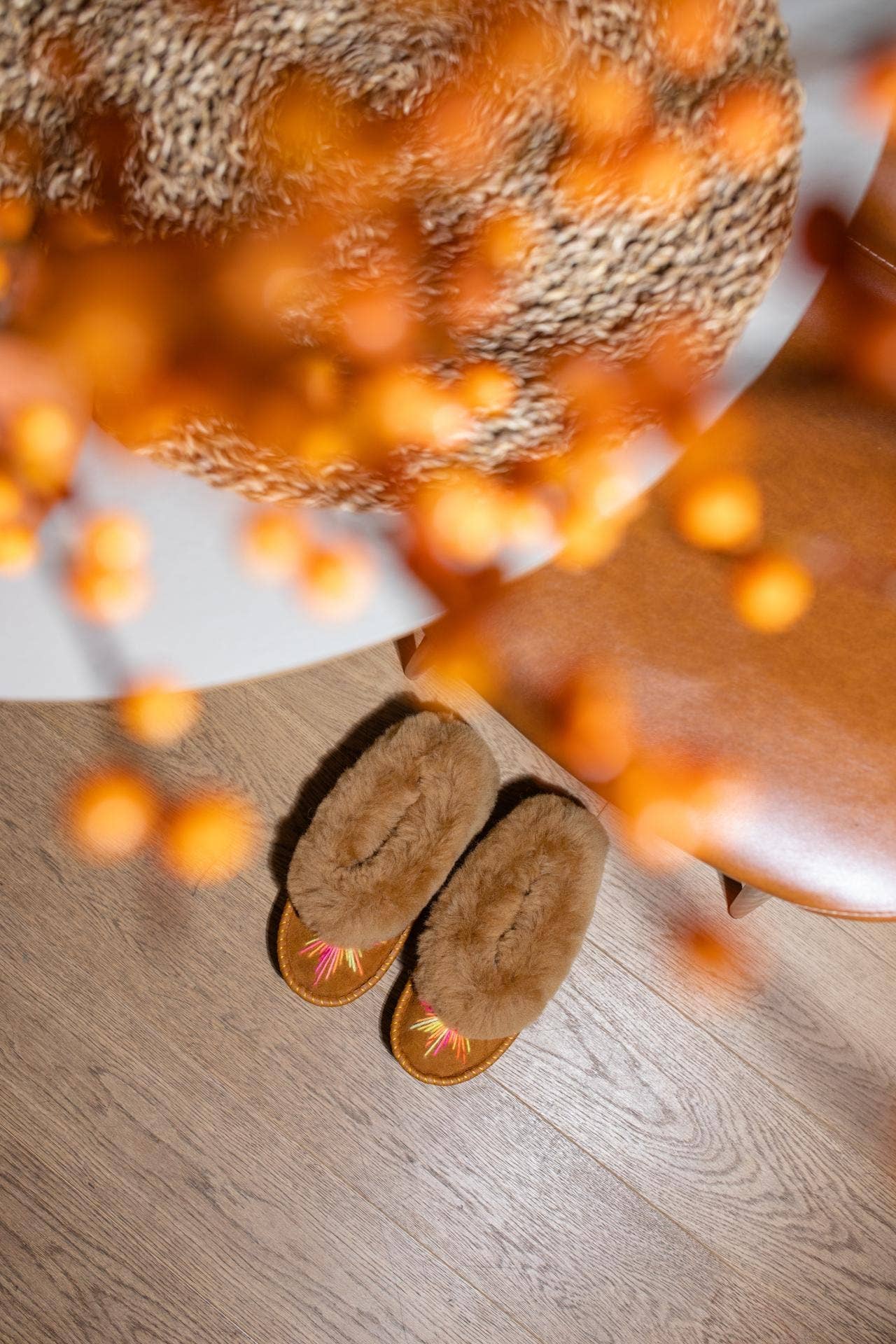 Sheepers - Wholesale Slippers - Women's - Fudge Sheepskin Slippers By Sheepers4