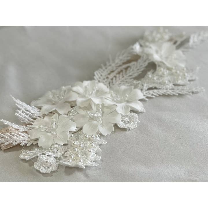 Jarretière d'inspiration vintage - Perles pour la vente par Simply Charming