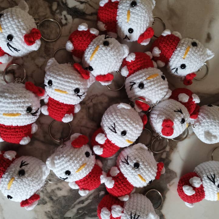 KLABELGIFT - Wholesale Keychain - Women's - Handmade Hello Kitty Crochet Keychain โ Cute & Trendy Gift3