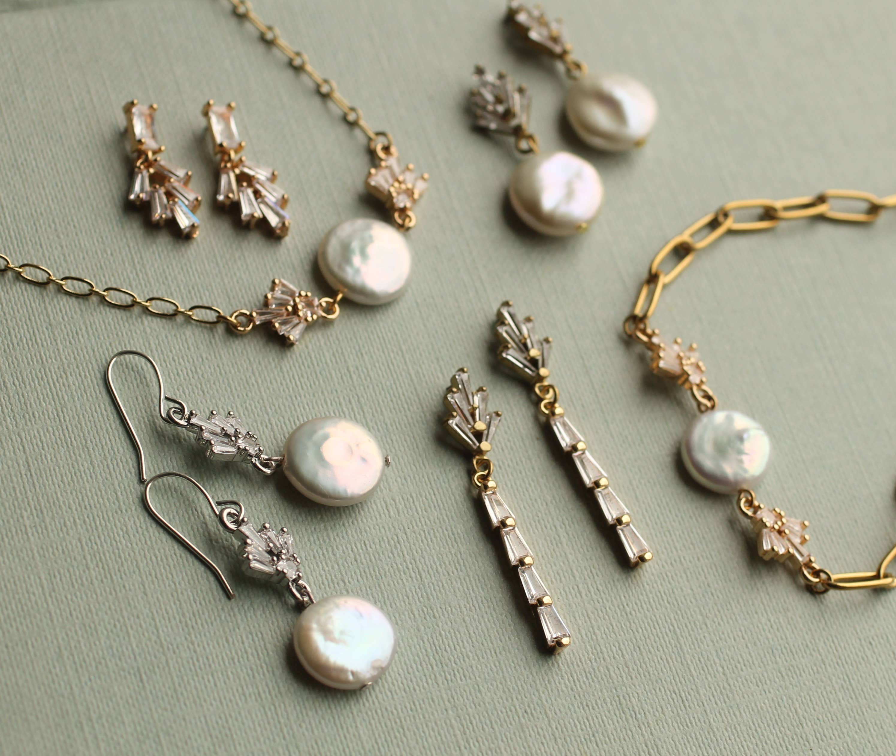 Silk Purse, Sow's Ear - Vente Boucles d'oreilles pendantes - Boucles d’oreilles art déco en cristal et perle d’eau douce4