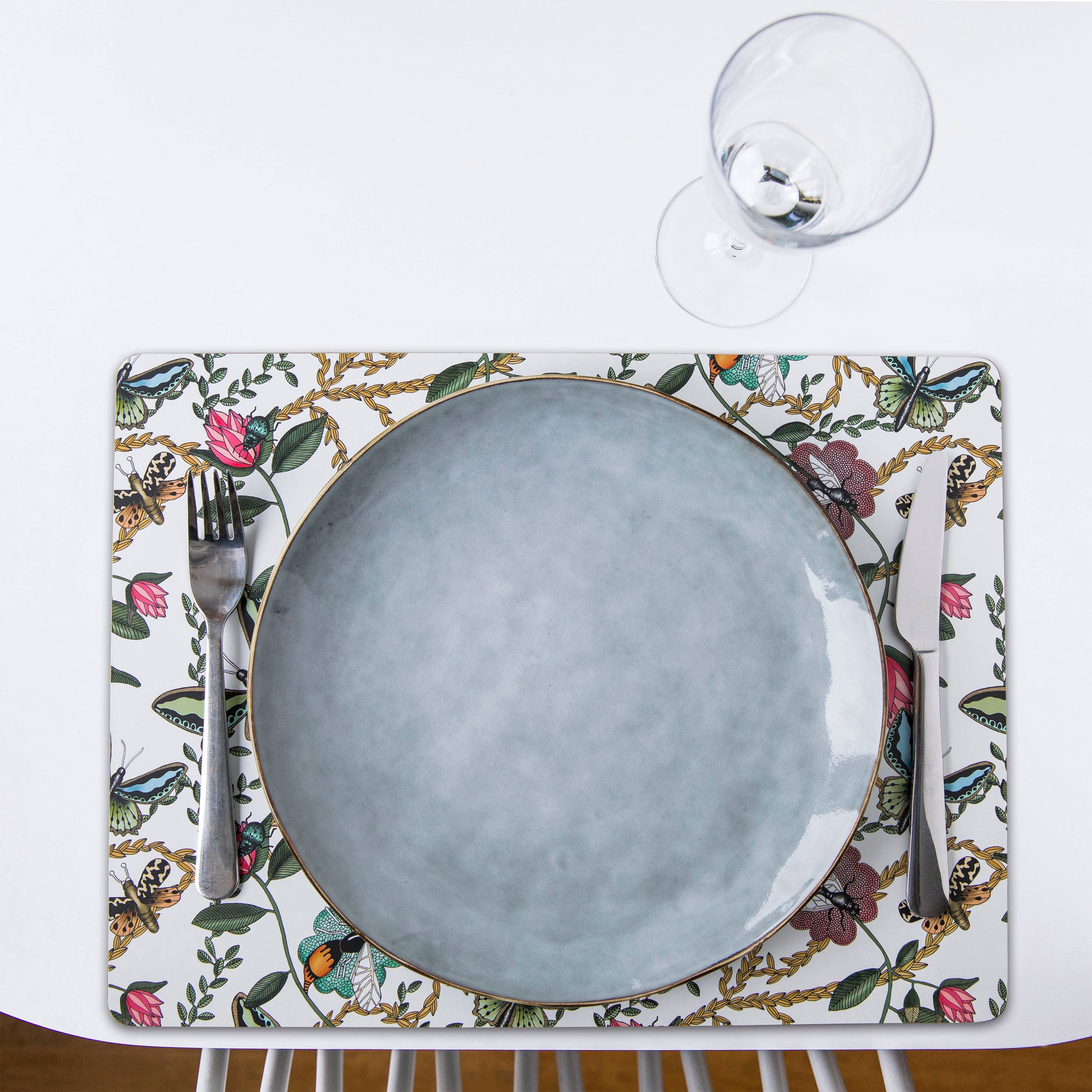 Nadja Wedin design - Wholesale Placemat - Table Mat 16x12” (40x30 cm) Bugs & Butterflies4
