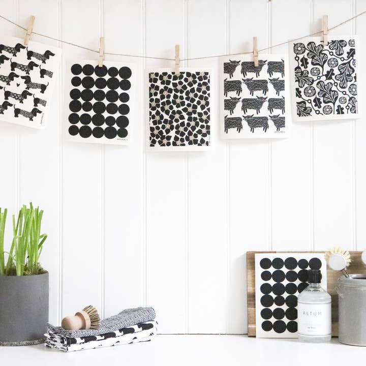 Swedish Dishcloth - Oak Leaf - Black for wholesale on Faire1