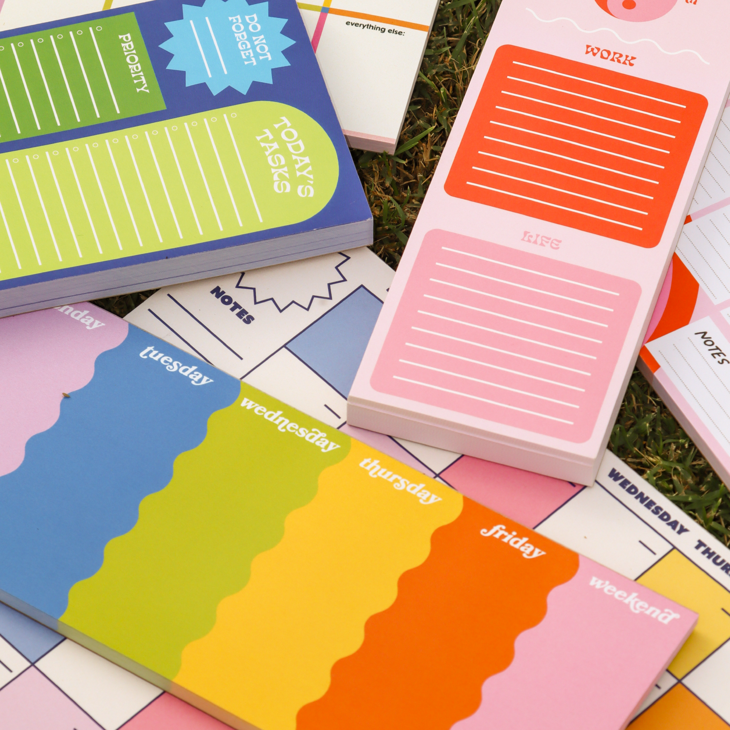 Sunthing Studio - Wholesale Notepad - The Big To Do Daily Notepad1