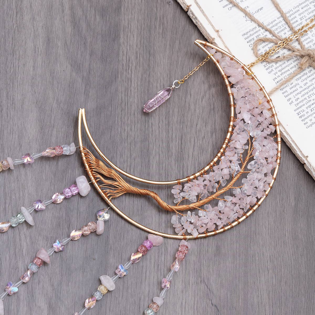 Crystolver (We Cover All Import Fees) - Venta al por mayor Atrapasueños - Atrapasueños de luna con árbol de la vida y cristal de 60 cm4