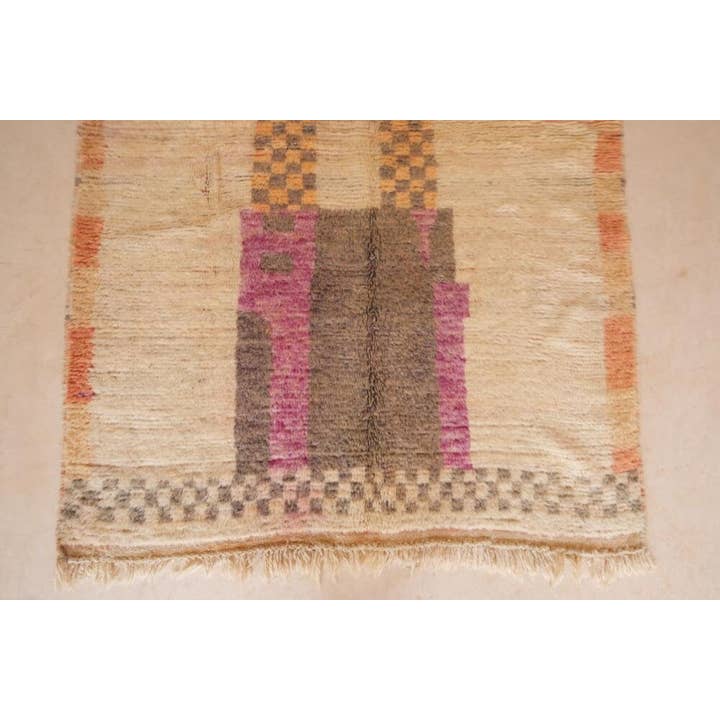 bazarifinagh - Wholesale Area Rug - Unique Moroccan Rug Made From Wool1