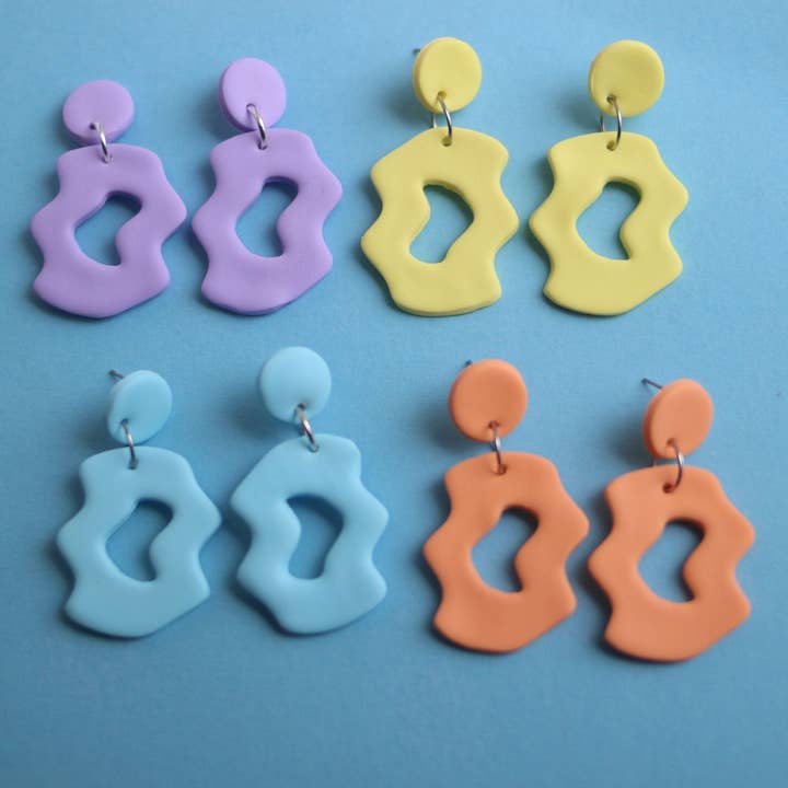 mary earrings studio - Vente Boucles d'oreilles pendantes - Boucles d'oreilles abstraites jaune pastel3