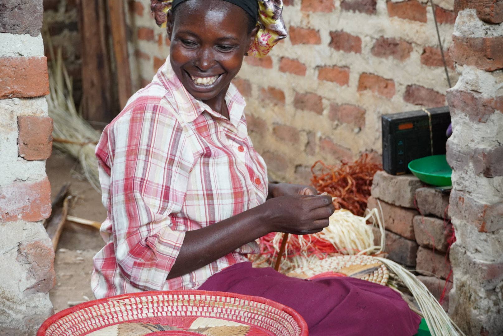 Crazy Love Africa - Wholesale Platter - Rose Ugandan Platter Basket2