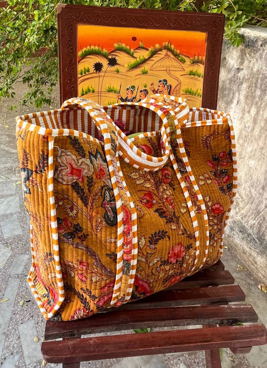 Bhawana Handicrafts - Wholesale Tote Bag - Women's - Large Tote Bag Floral Printed Quilted Velvet Cotton Bag Boho4