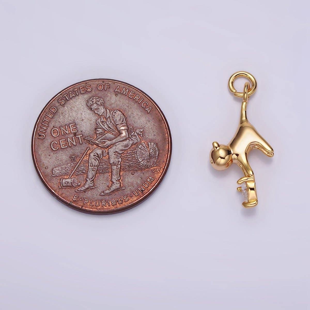 Aim Eternal - Wholesale Individual Charm/Pendant - 18K Gold Filled Cat Pet Animal Clear Heart CZ Charm | N17573